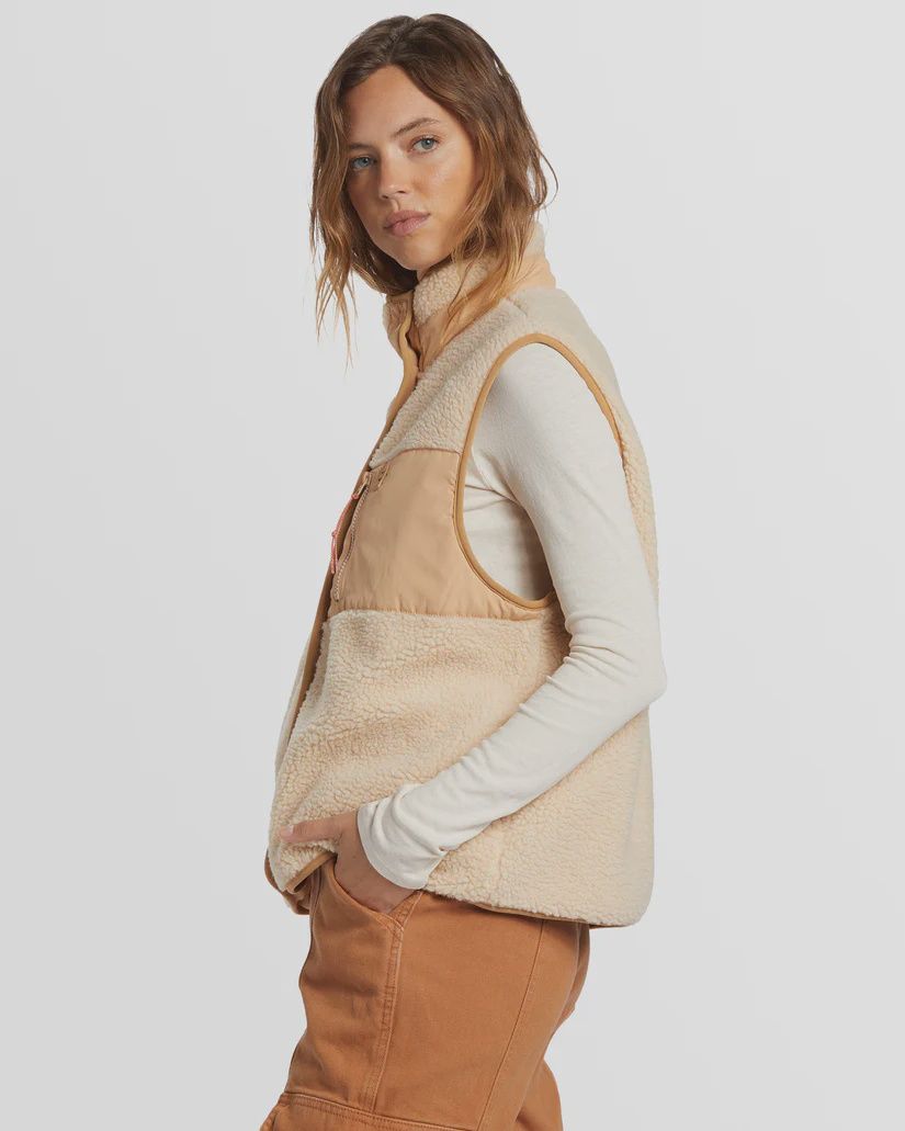 BILLABONG LADIES HIKE UP VEST- OAT