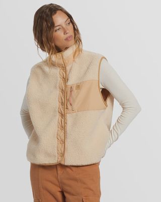 BILLABONG LADIES HIKE UP VEST- OAT