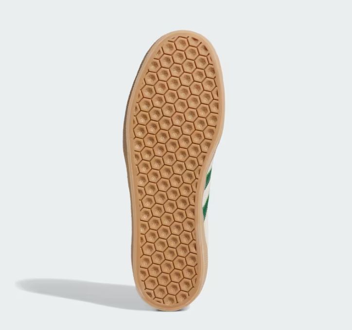 ADIDAS UNISEX GAZELLE ADV SHOE - CRYSTALWHITE/GREEN/GUM4
