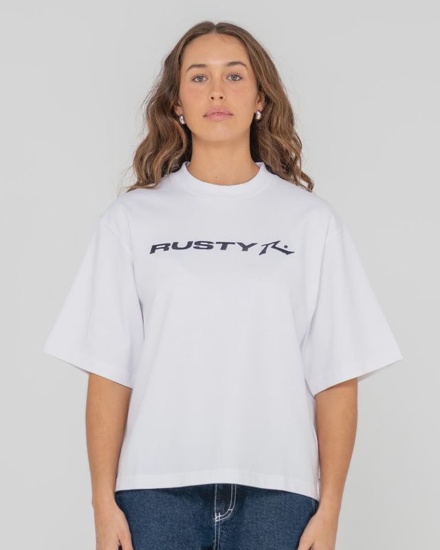 RUSTY LADIES RUSTY ESSENTIALS CROPPED BOXY SS TEE - WHITE