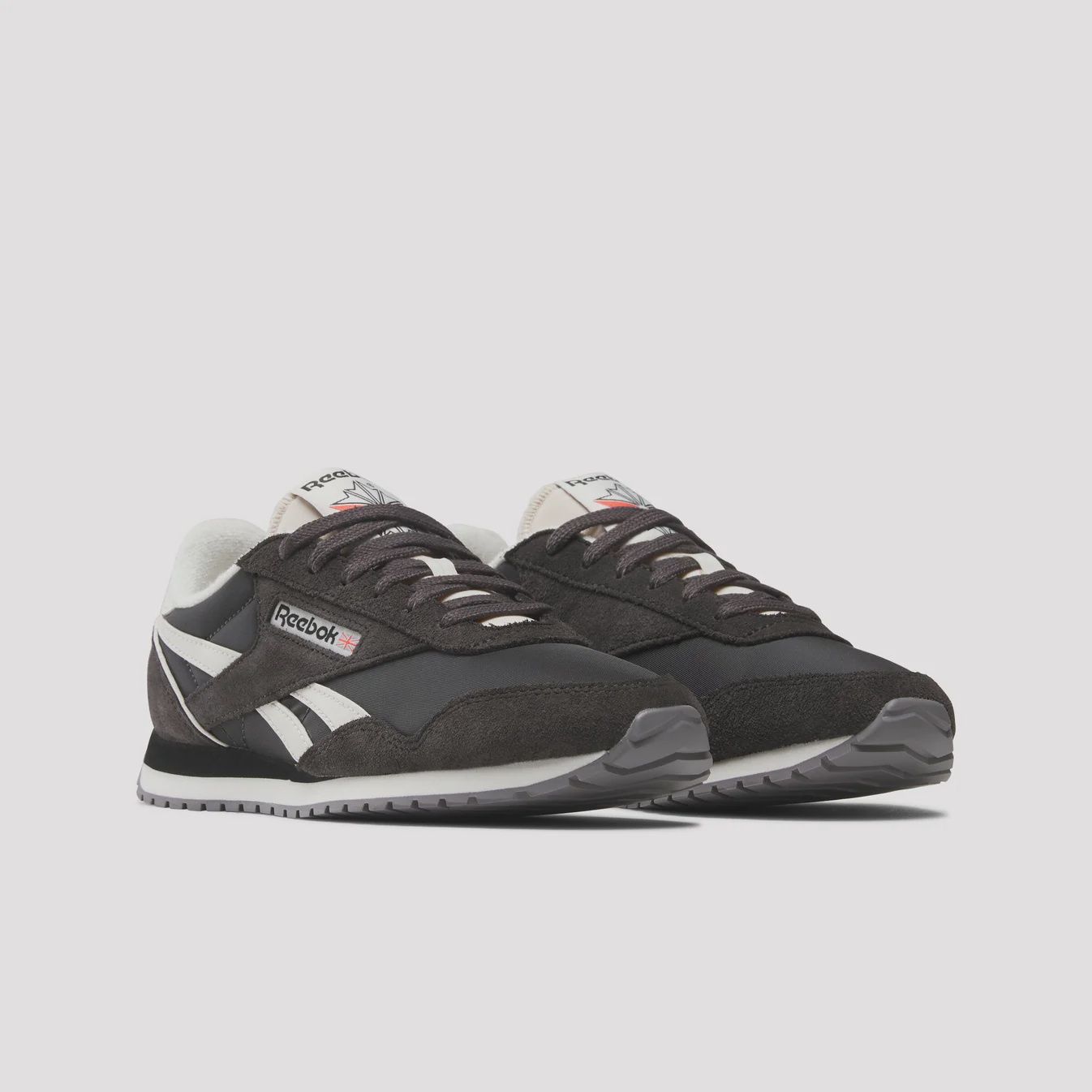 REEBOK LADIES CLASSIC AZ SHOE - BLACK/BLACK/CHALK