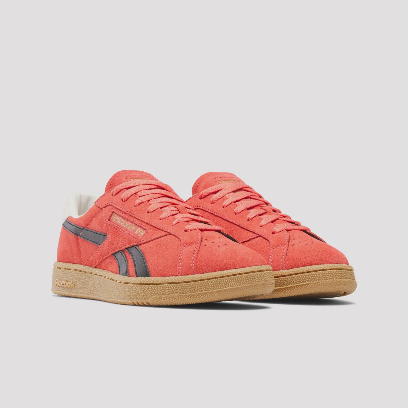 REEBOK UNISEX CLUB C GROUNDS UK SHOE - SUNSETCORAL/BLACK/GUM