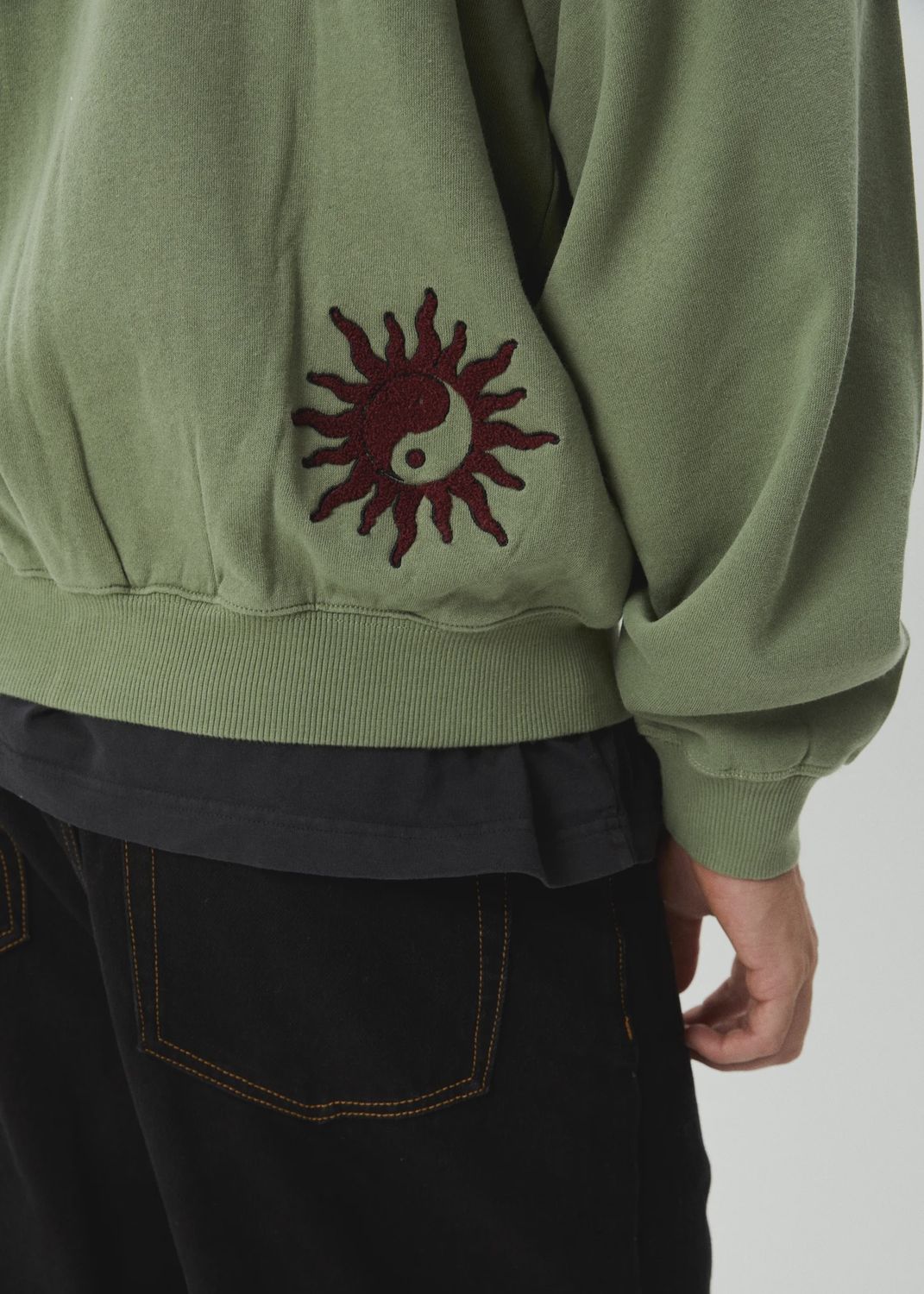AFENDS MENS SUN BITE - ZIP HOOD - OIL GREEN