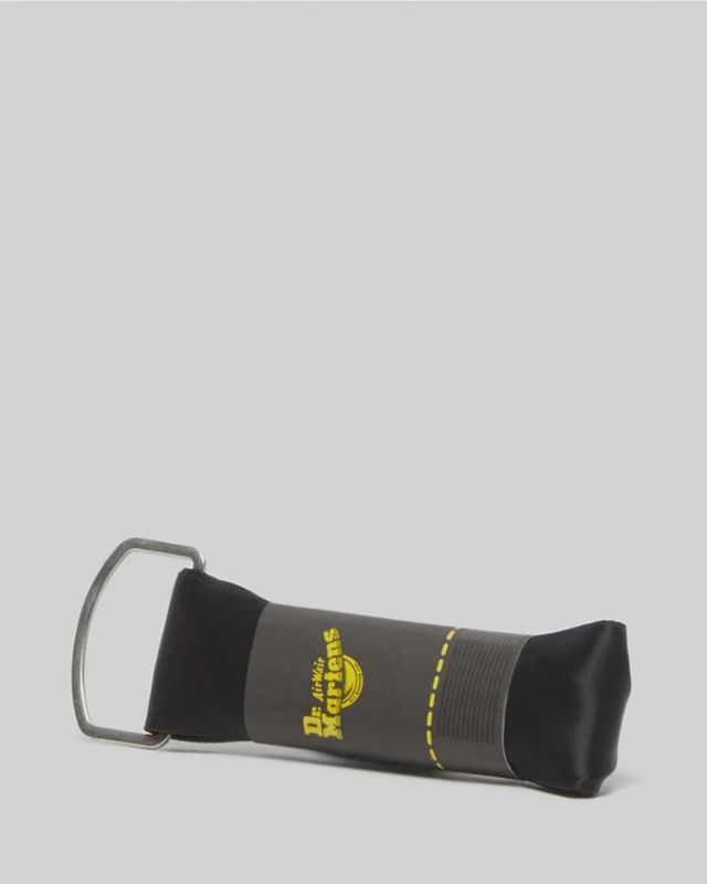 DR MARTENS 65CM RIBBON LACES (3 EYE)- BLACK