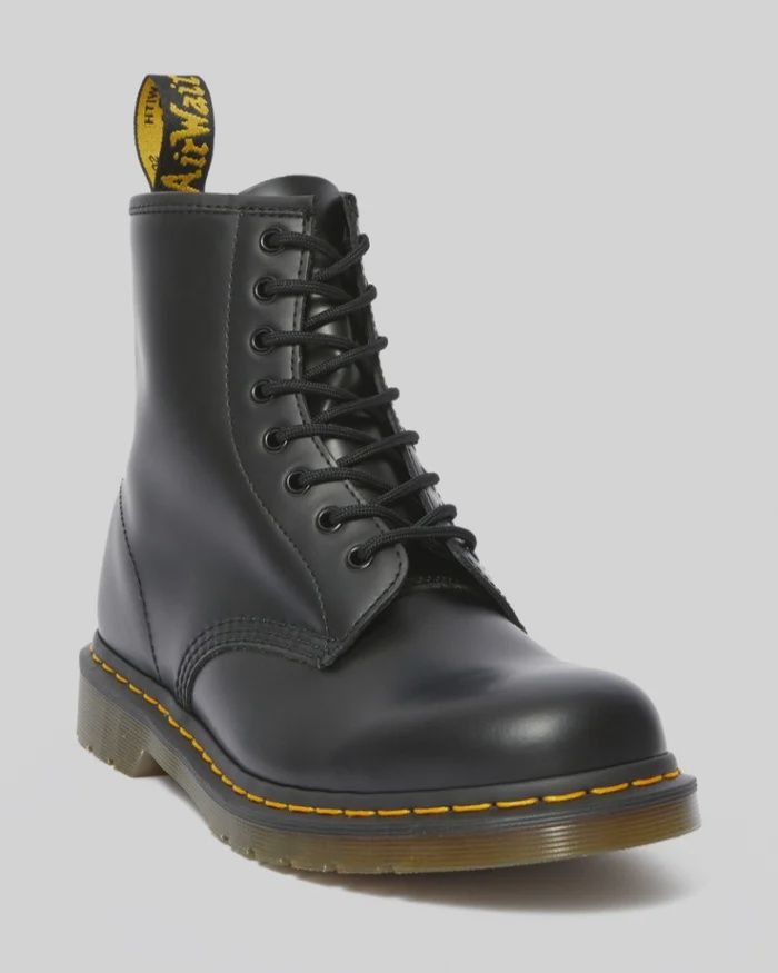 DR MARTENS 140CM ROUND LACES (8-10 EYE)- BLACK