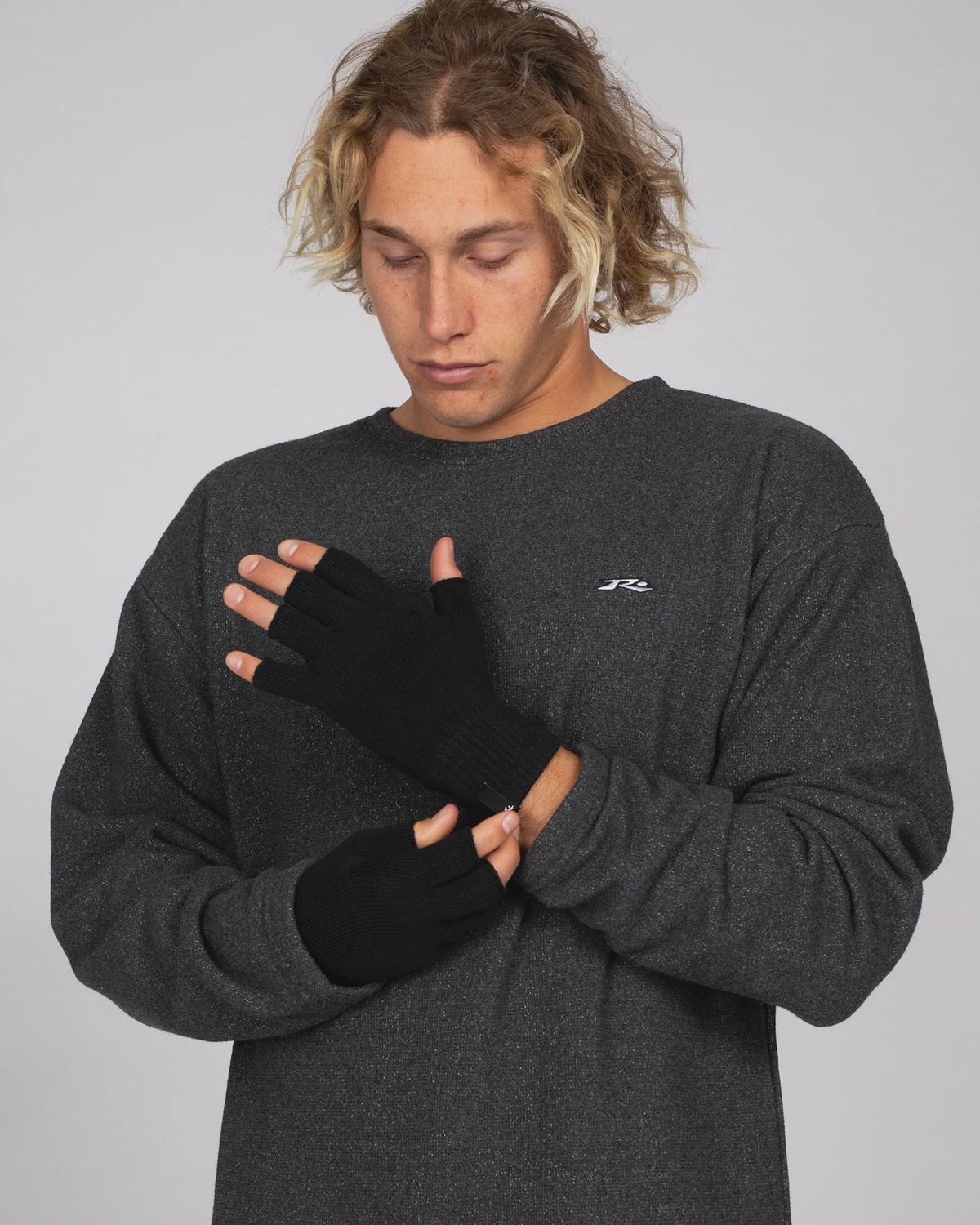 RUSTY RUDE FINGERLESS GLOVES- BLACK