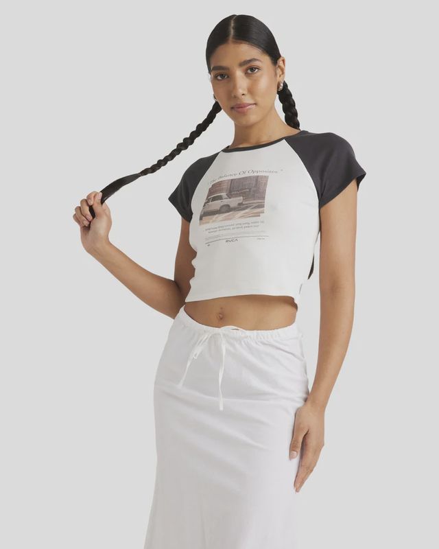 RVCA LADIES WELCOME RAGLAN BABY SS TEE - ANTIQUE WHITE