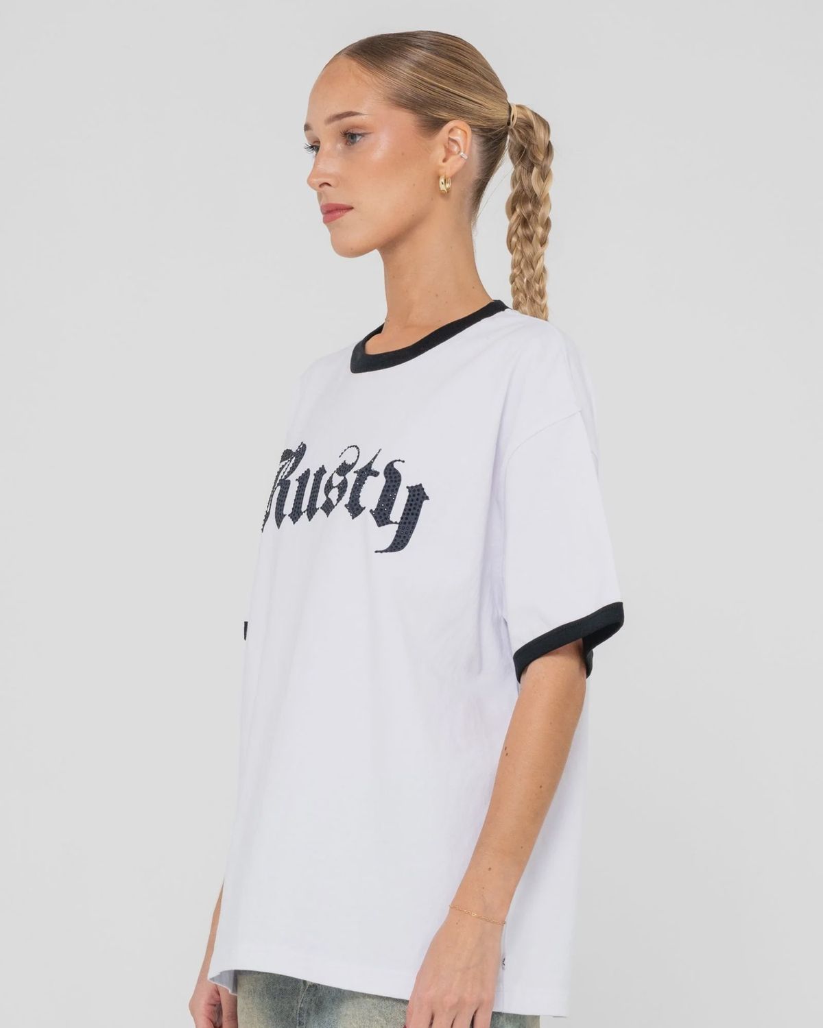 RUSTY WOMENS BEDAZZLED RUSTY RINGER OVERSIZE SS TEE - WHITE
