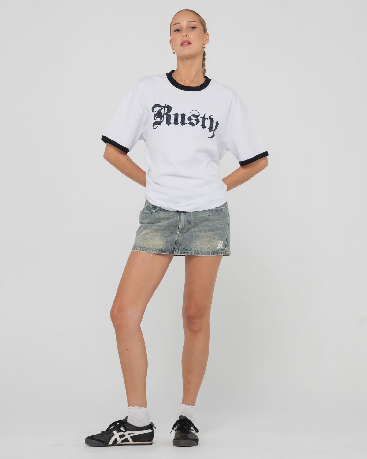 RUSTY WOMENS BEDAZZLED RUSTY RINGER OVERSIZE SS TEE - WHITE
