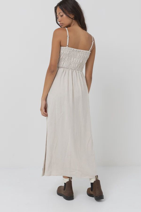 RHYTHM LADIES CLASSIC SHIRRED MIDI DRESS - OAT