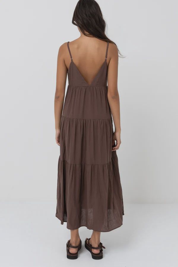 RHYTHM LADIES CLASSIC TIERED MIDI DRESS - CHOCOLATE