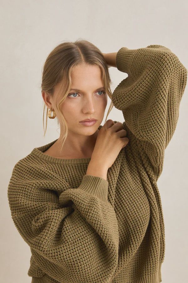 RHYTHM WOMENS CLASSIC KNIT JUMPER - OLIVE