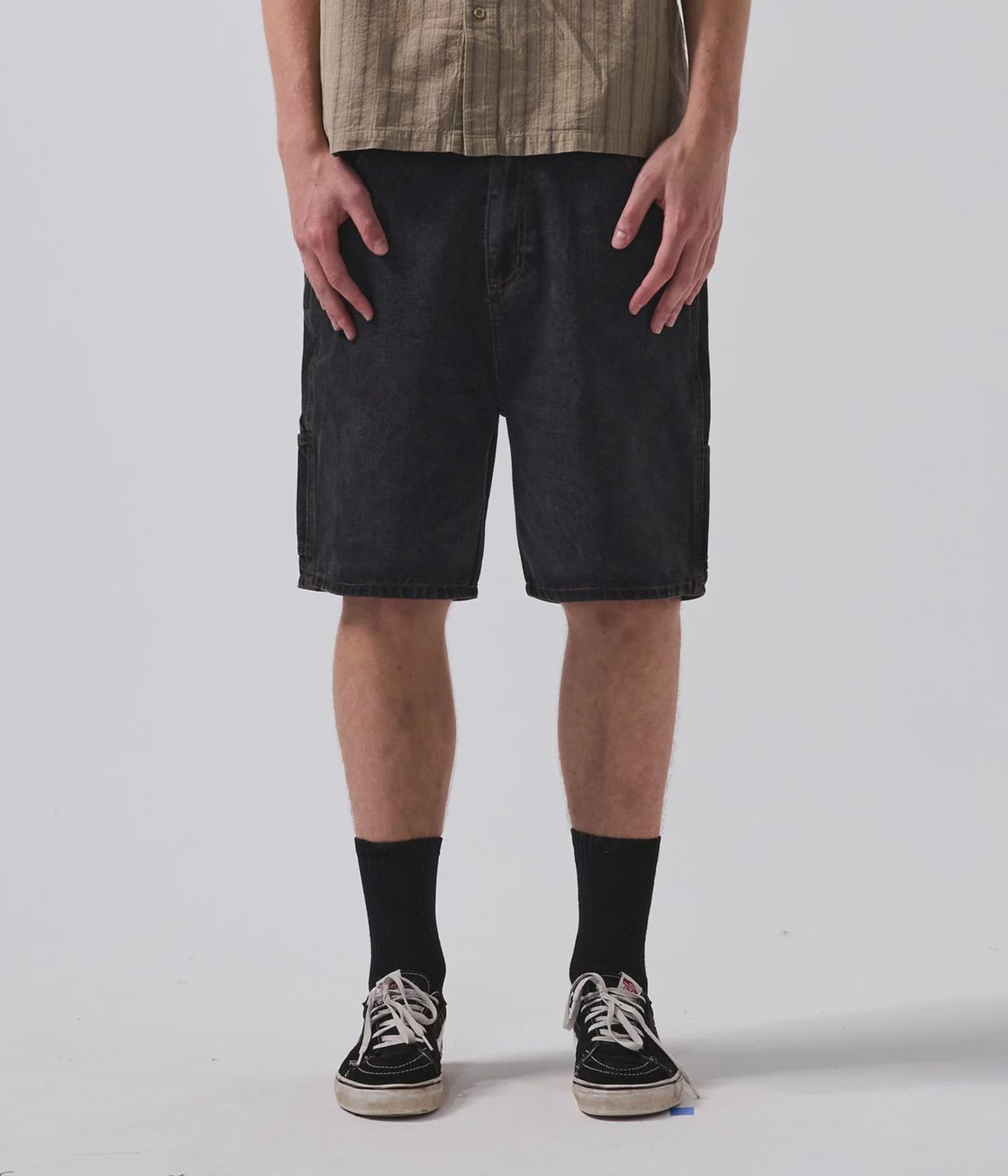 FORMER MENS VT DISTEND DENIM 20.5&quot; WALKSHORT- WASHED BLACK