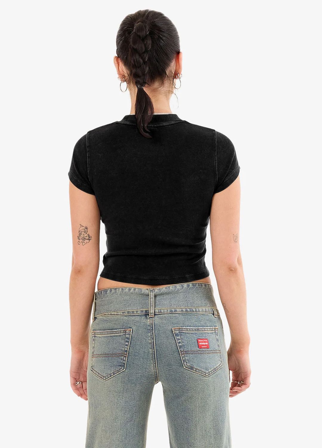WORSHIP WOMENS KISS ME TEENY SS TEE - BLACK