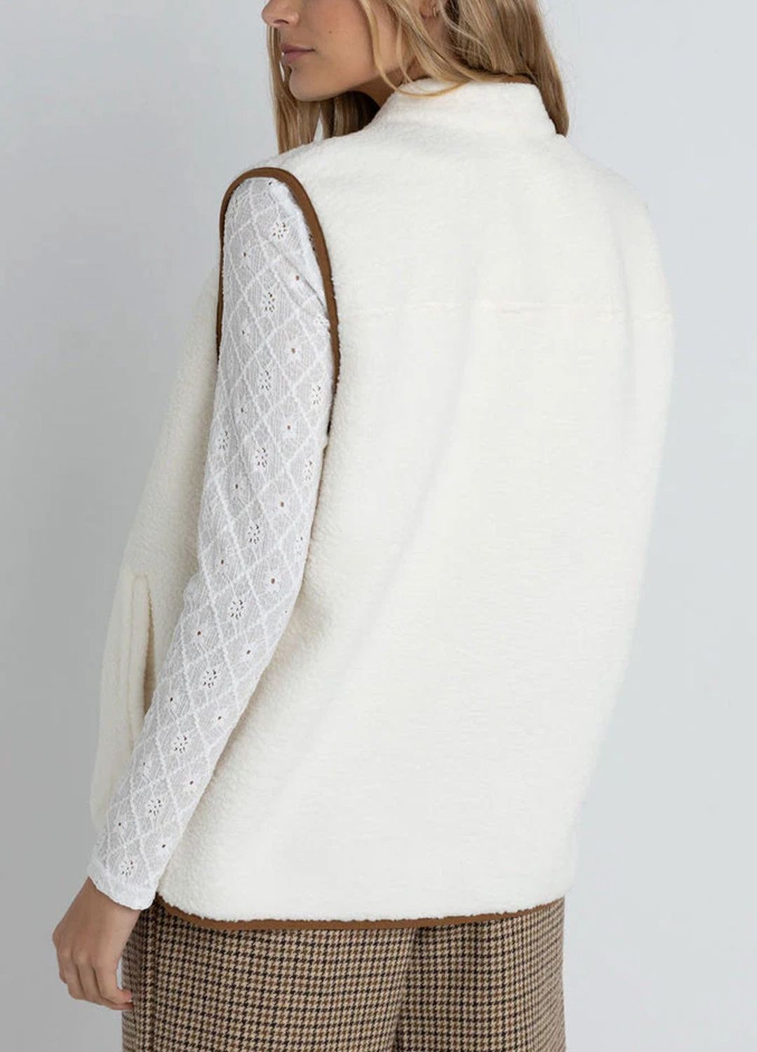 RHYTHM WOMENS ARIA SHERPA VEST - VINTAGE WHITE