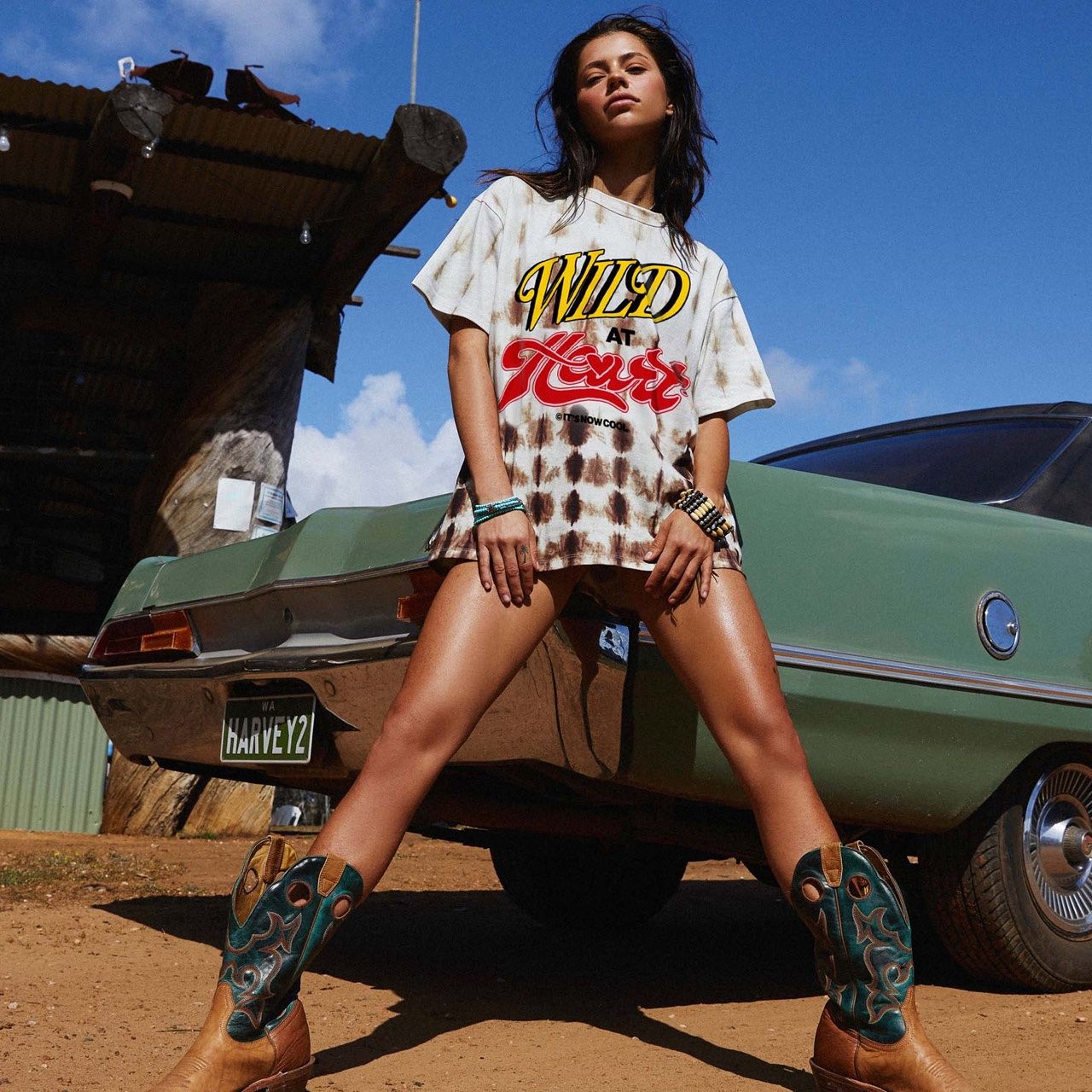 ITS NOW COOL WOMENS THE SIGNATURE SS TEE - WILD HEARTS