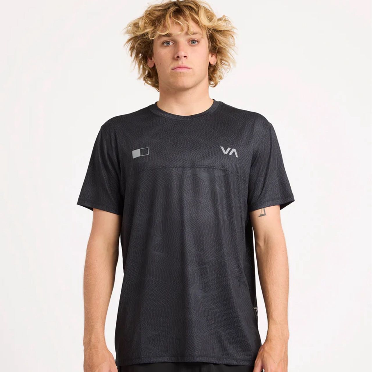 RVCA MENS VENT LITE SS TEE- BLACK WAVE