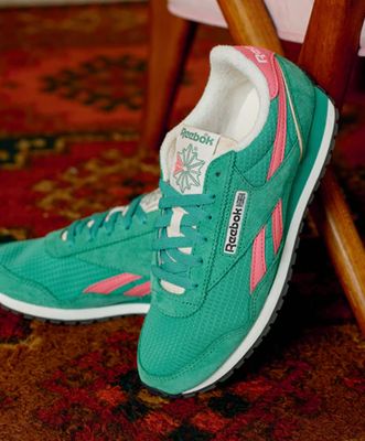 FOOTWEAR