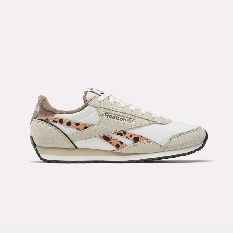 REEBOK WOMENS CLASSIC AZ SHOE - CHALK / CLASSIC BEIGE / TREK GREY