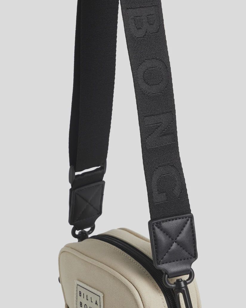 BILLABONG WOMENS CHASER BAG