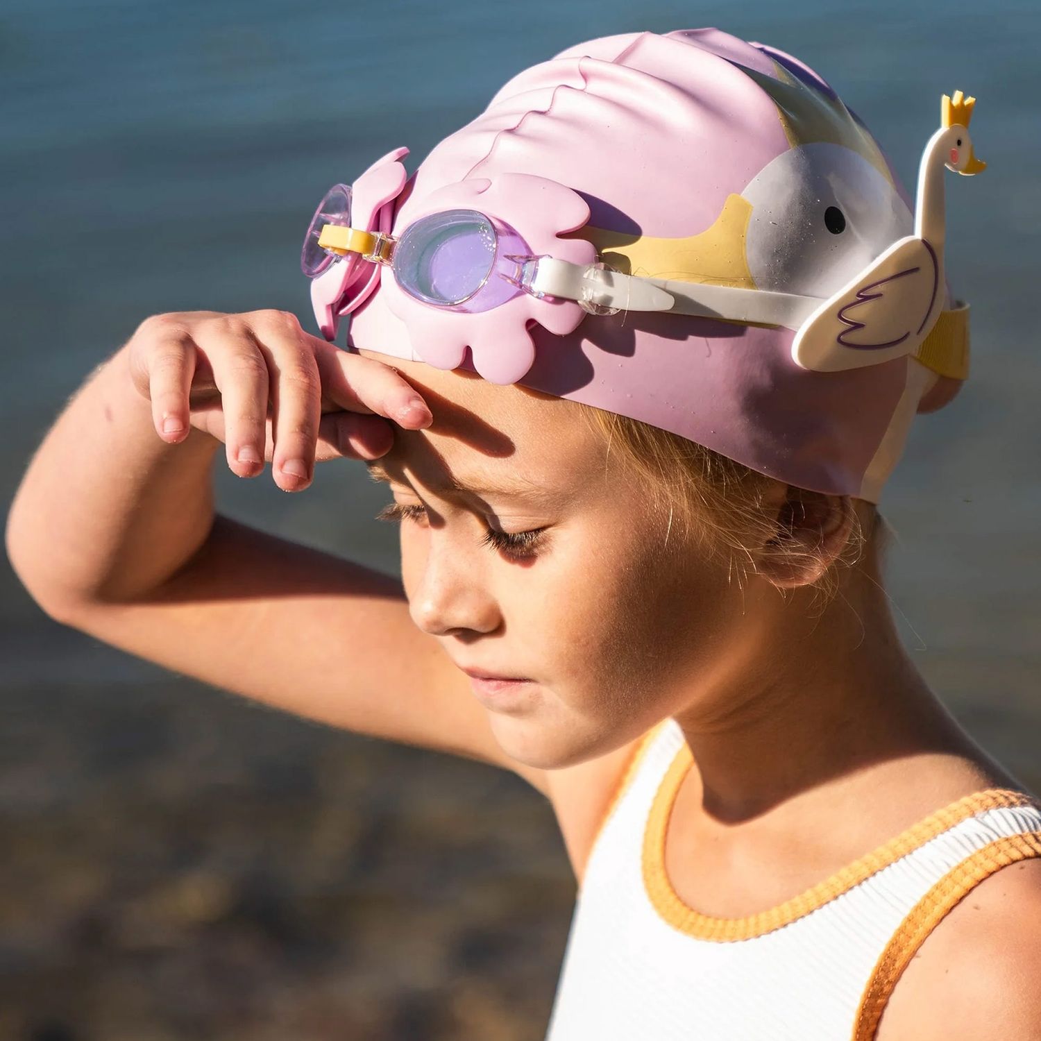 SUNNYLIFE Kids Swim Goggles Princess Swan - LILAC