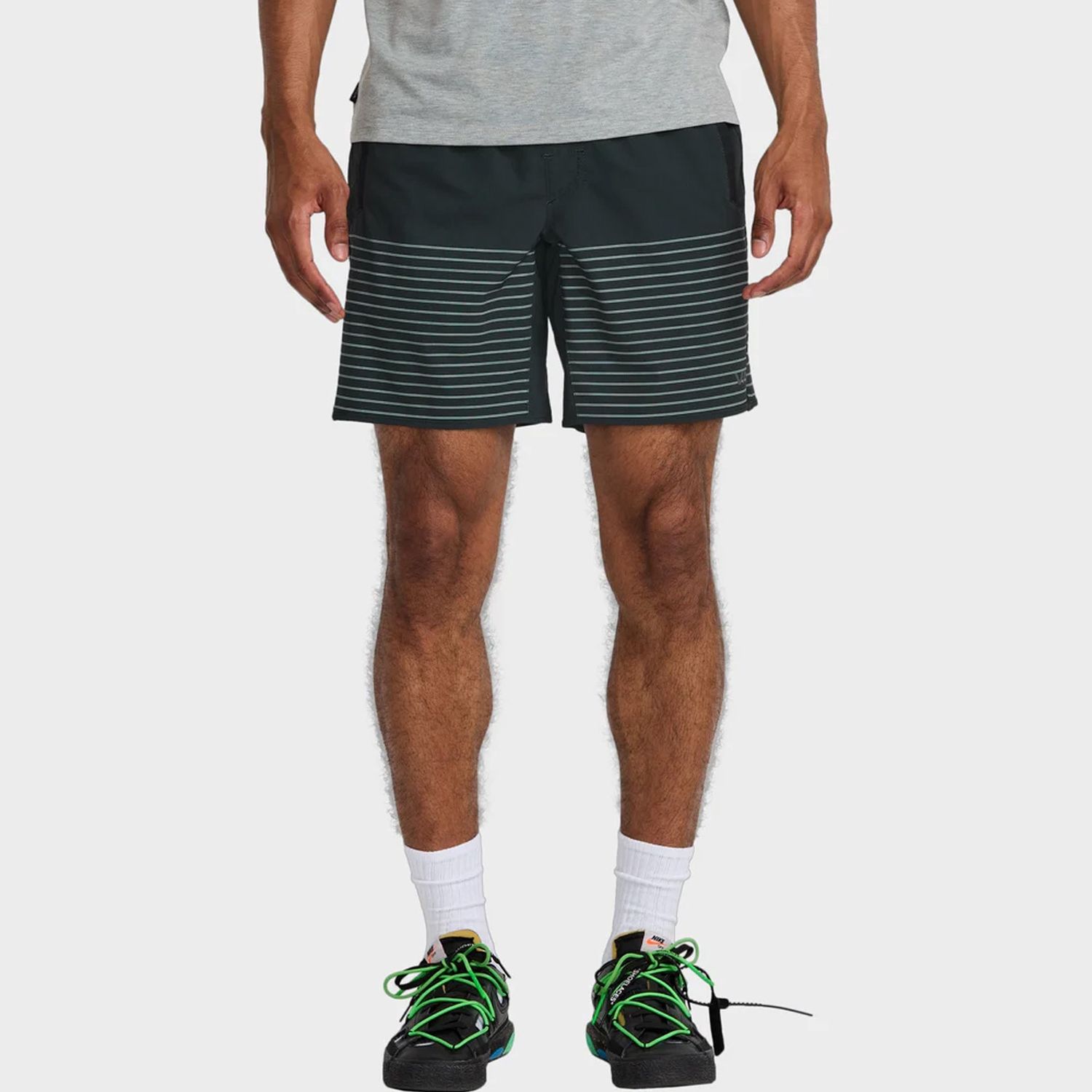 RVCA MENS YOGGER STRETCH 17&quot; ELASTIC SHORT - BLACK STRIPE