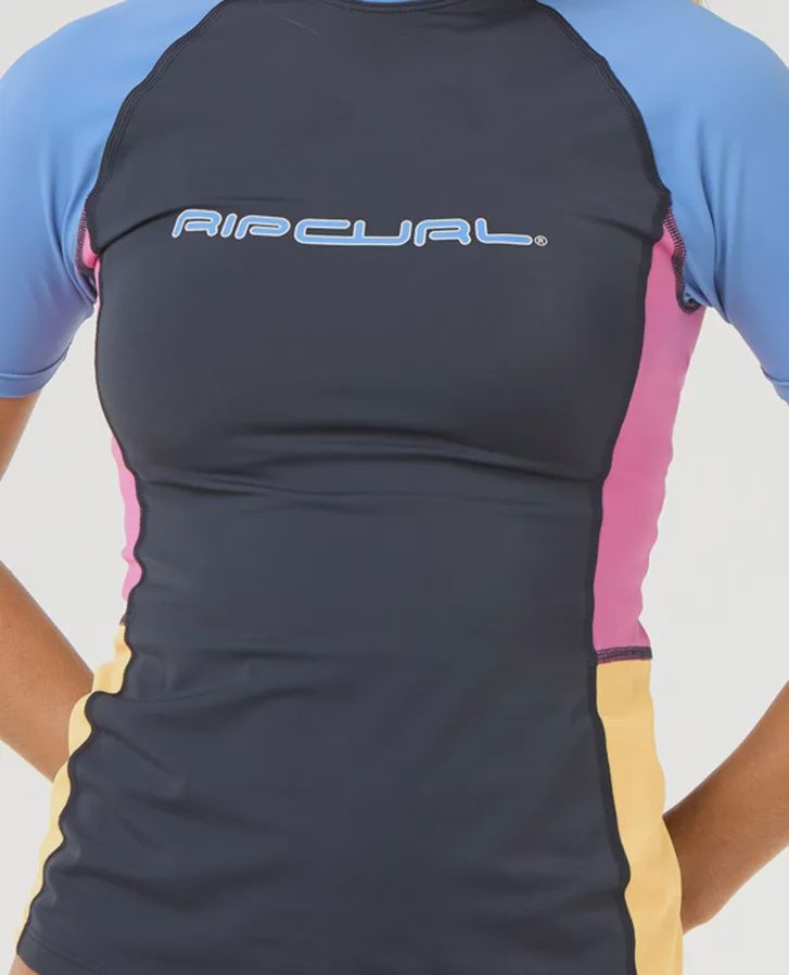 RIP CURL LADIES BLOCK PARTY UPF 50 SS TEE- MULTICO