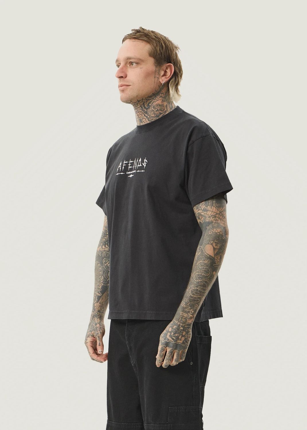 AFENDS MENS SPINAL BOXY SS TEE - STONE BLACK