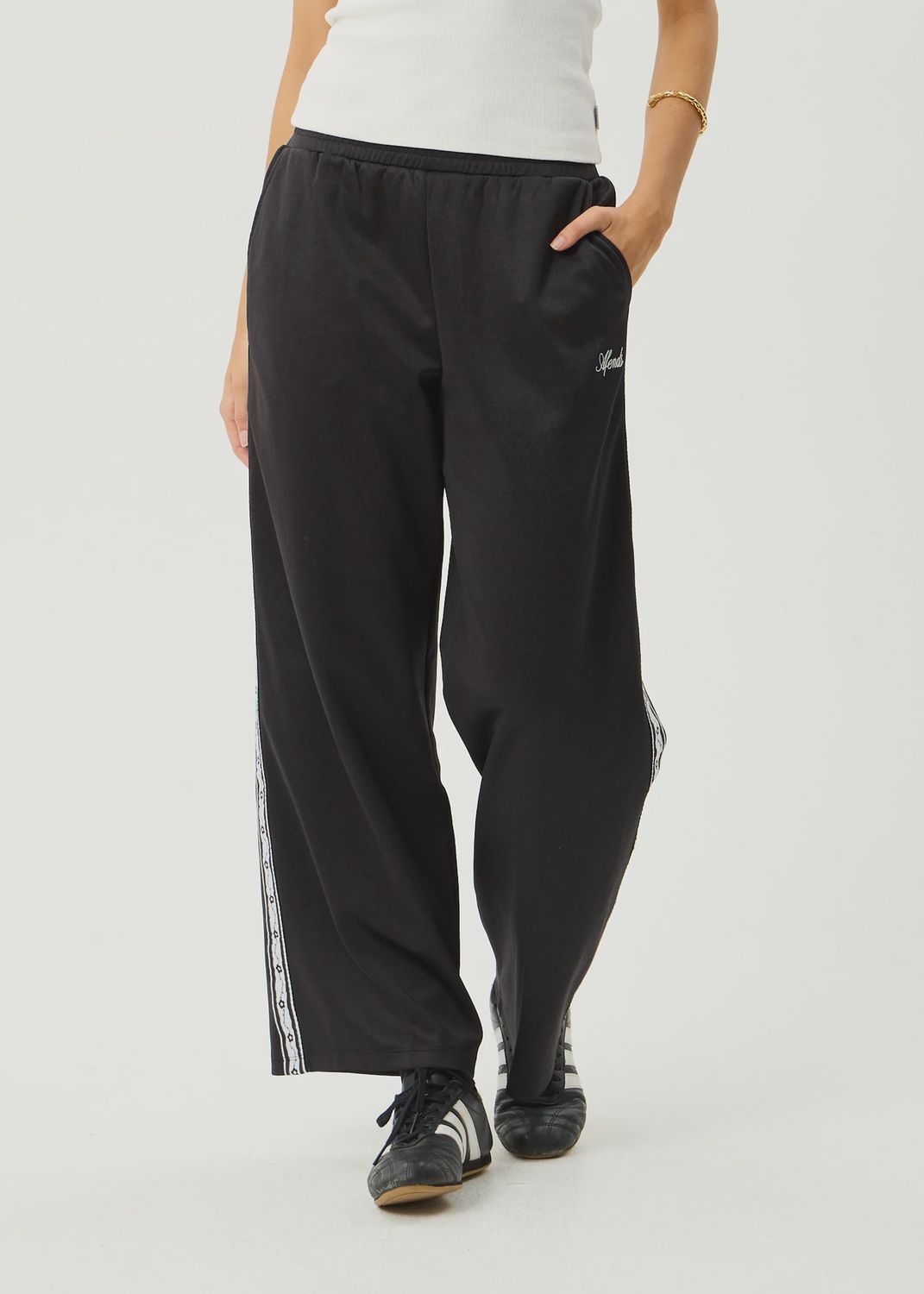AFENDS WOMENS THORN BOUND SWEAT PANT - BLACK