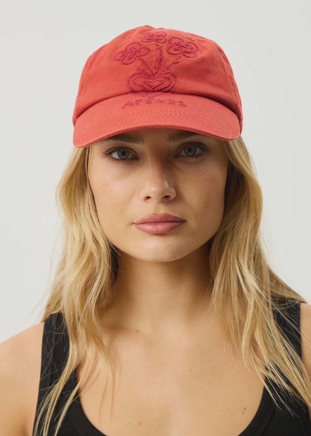 AFENDS WOMENS MAISIE PANELLED CAP - RED RUM