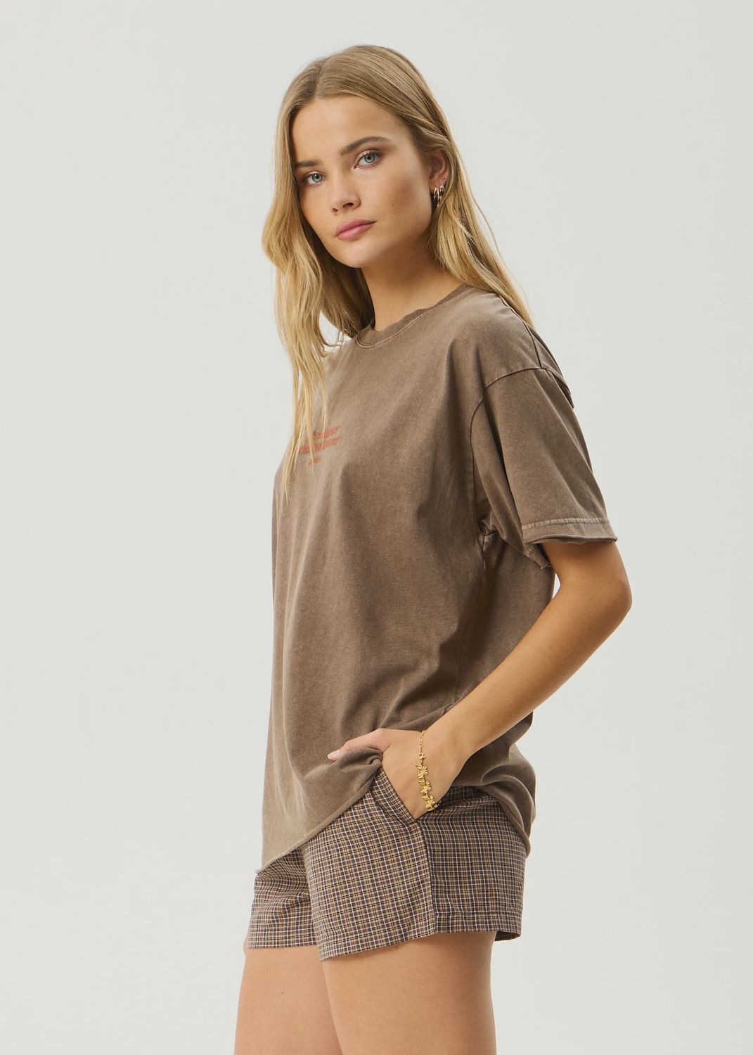 AFENDS WOMENS FATIGUED OVERSIZED SS TEE - COFFEE
