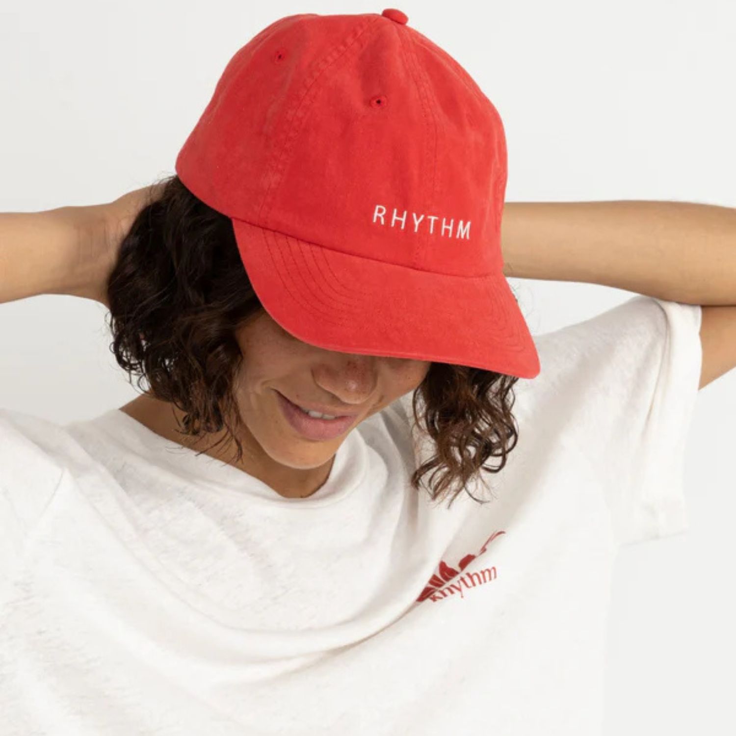 RHYTHM WOMENS RHYTHM ESSENTIAL CAP - CHERRY