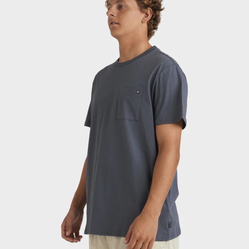 BILLABONG MENS PREMIUM POCKET SS TEE - MIDNIGHT