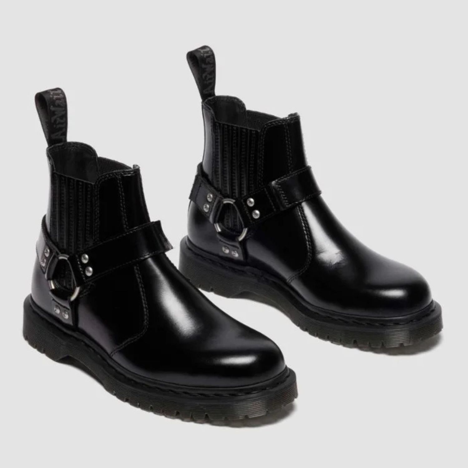 DR MARTENS HARNESS CHELSEA BOOT - BLACK ANALINE