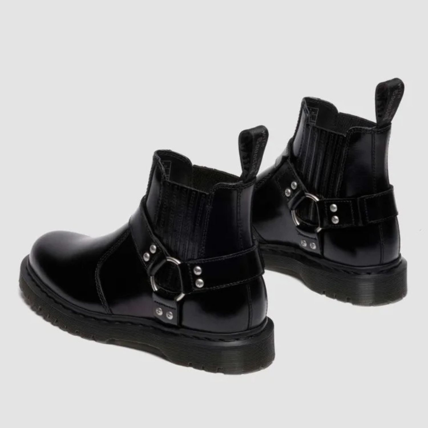 DR MARTENS HARNESS CHELSEA BOOT - BLACK ANALINE