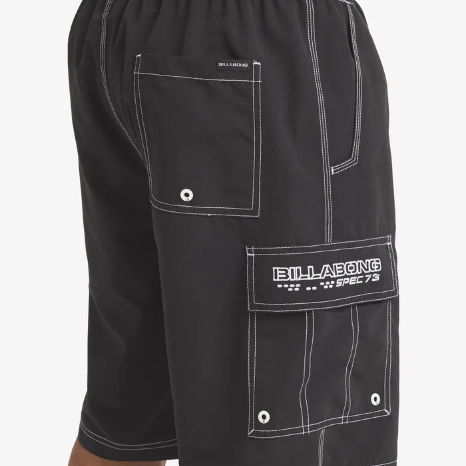 BILLABONG MENS THROW ON BOARDSHORTS - BLACK