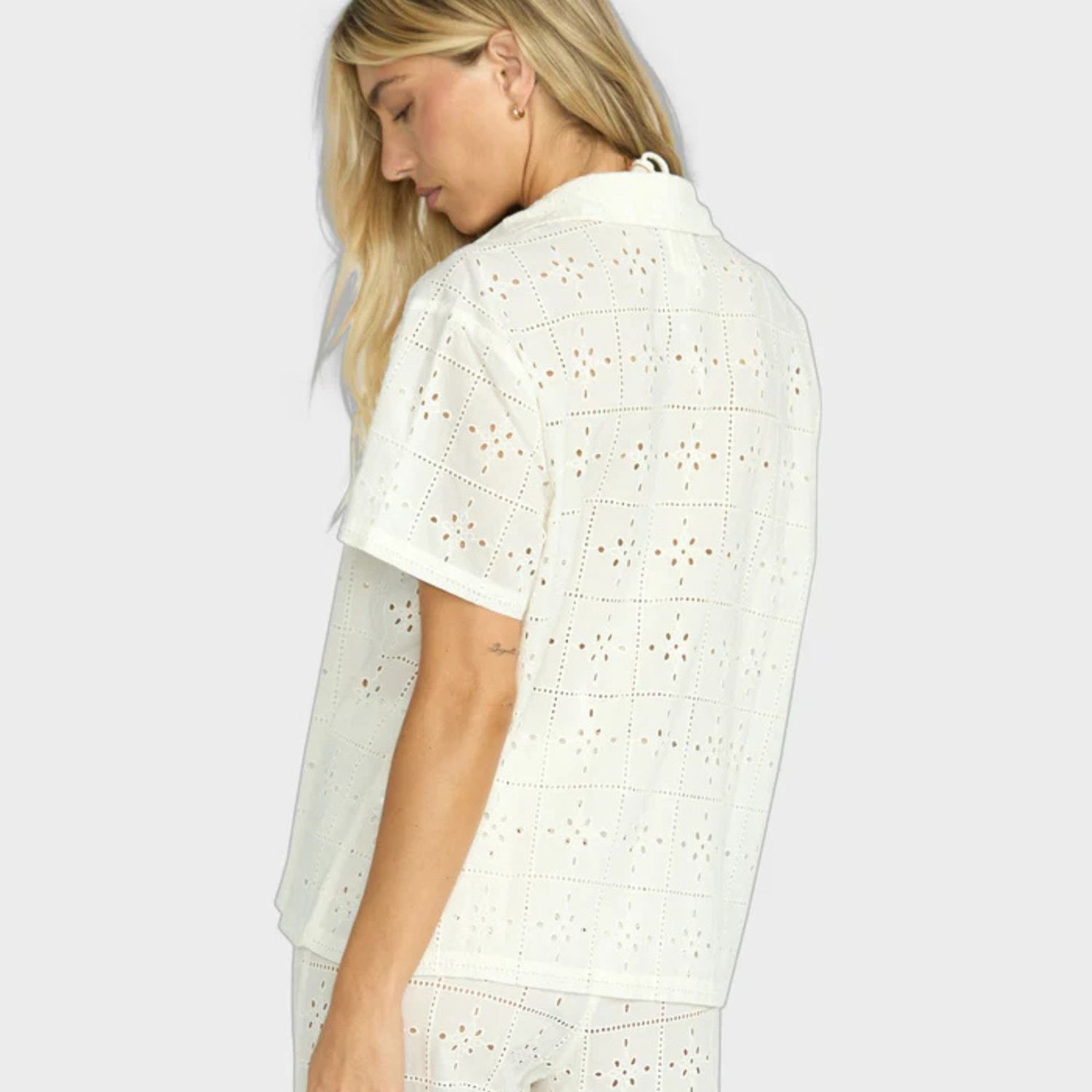 BILLABONG WOMENS EYELET CRUSH SS WOVEN COVER UP