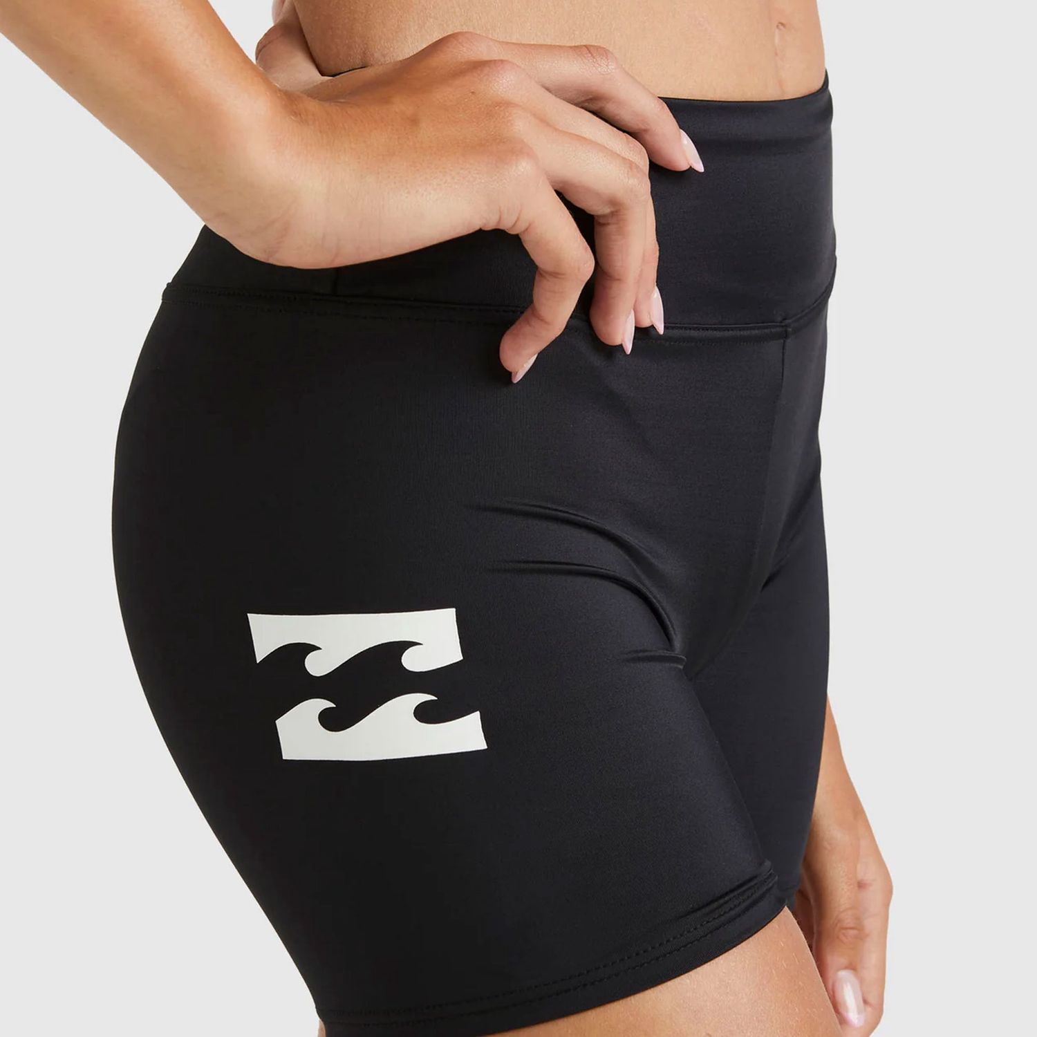 BILLABONG TEEN GIRLS HEAT WAVE SURF SHORT - BLACK