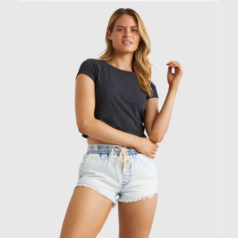 BILLABONG LADIES DAILY S/S TEE - BLACK SANDS