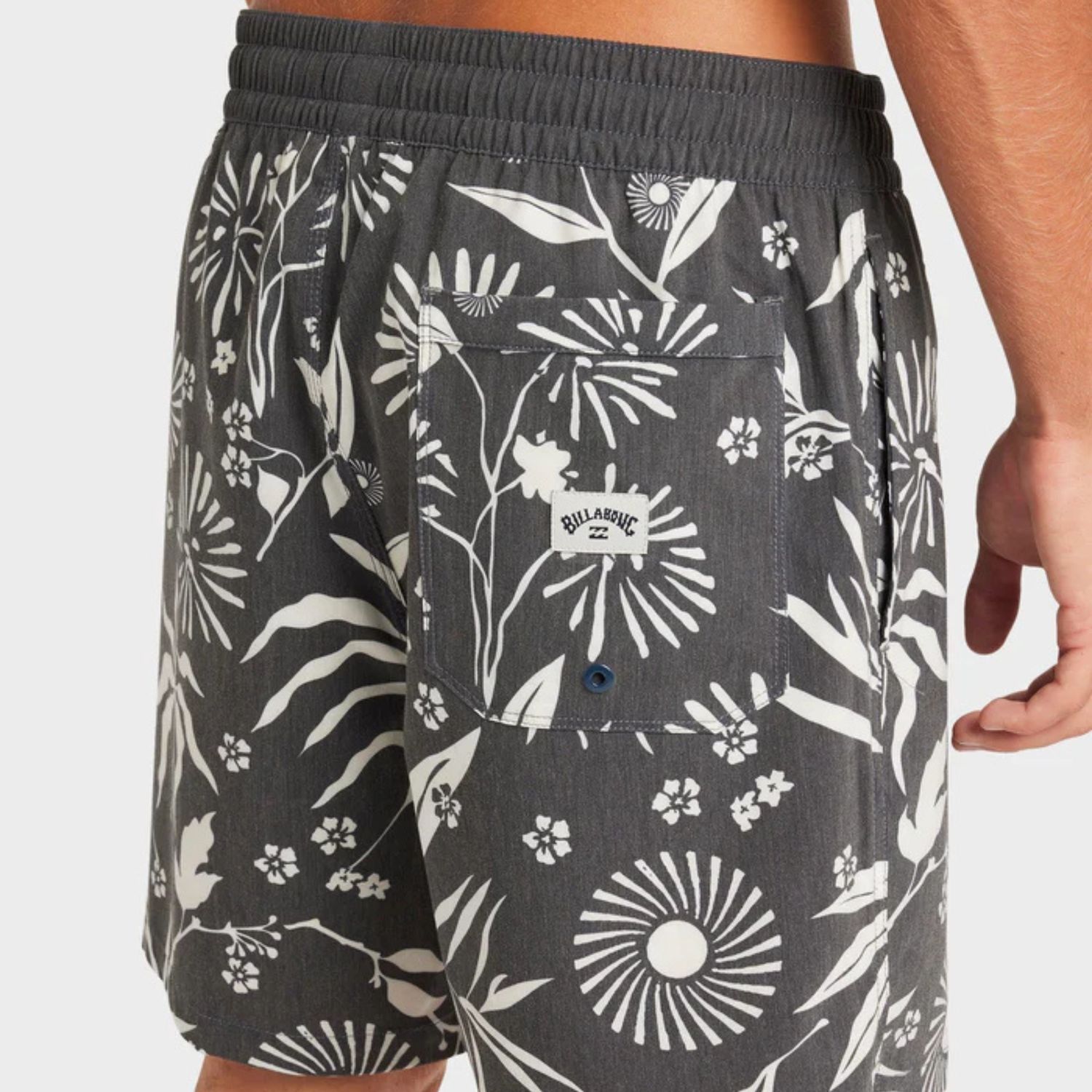 BILLABONG MENS GOOD TIMES LAYBACK ELASTIC BOARDSHORT - DARK NAVY