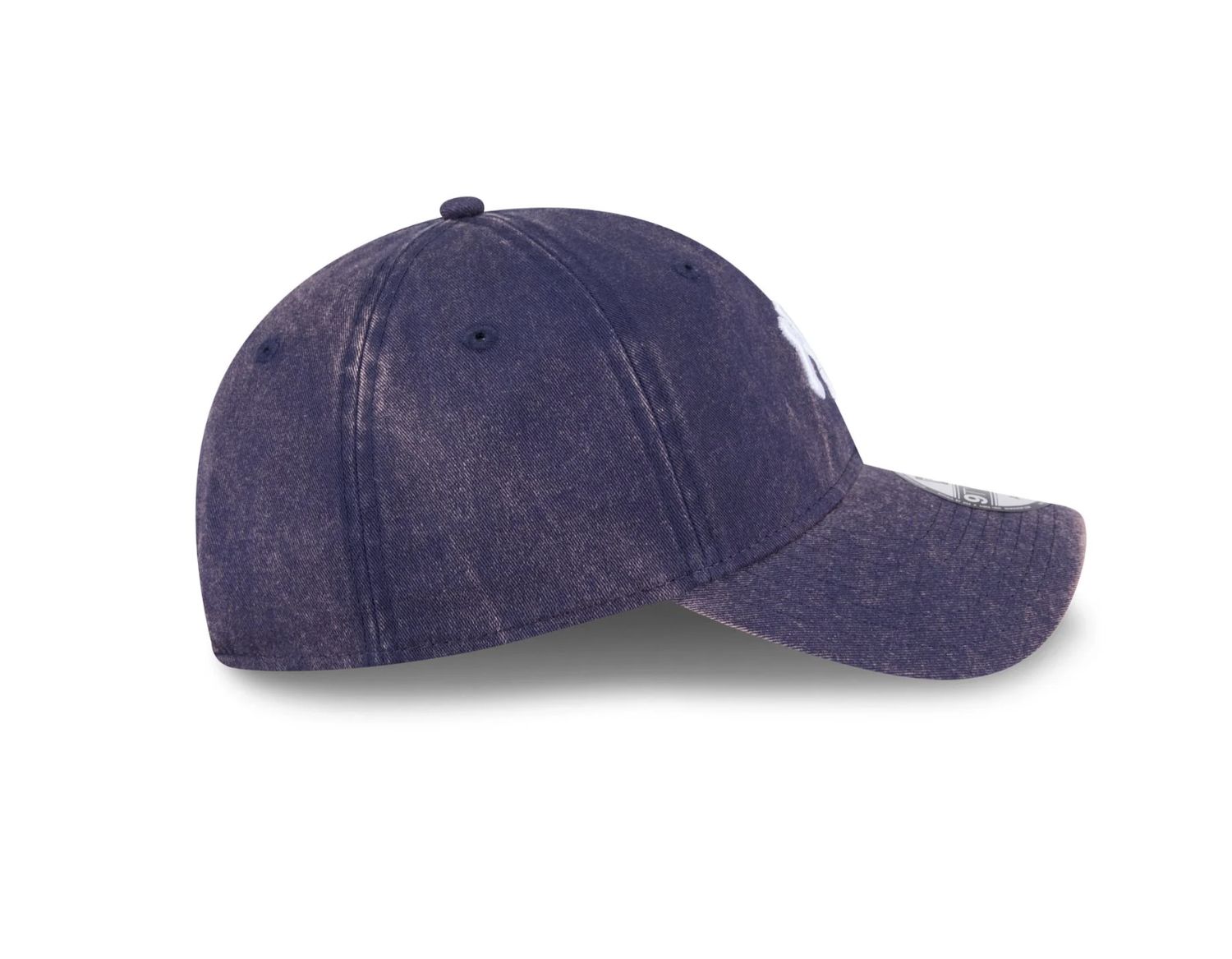 NEW ERA 9 TWENTY SNAPBACK - NEW YORK YANKEES MBL - SNOW WASH SEASONAL NAVY