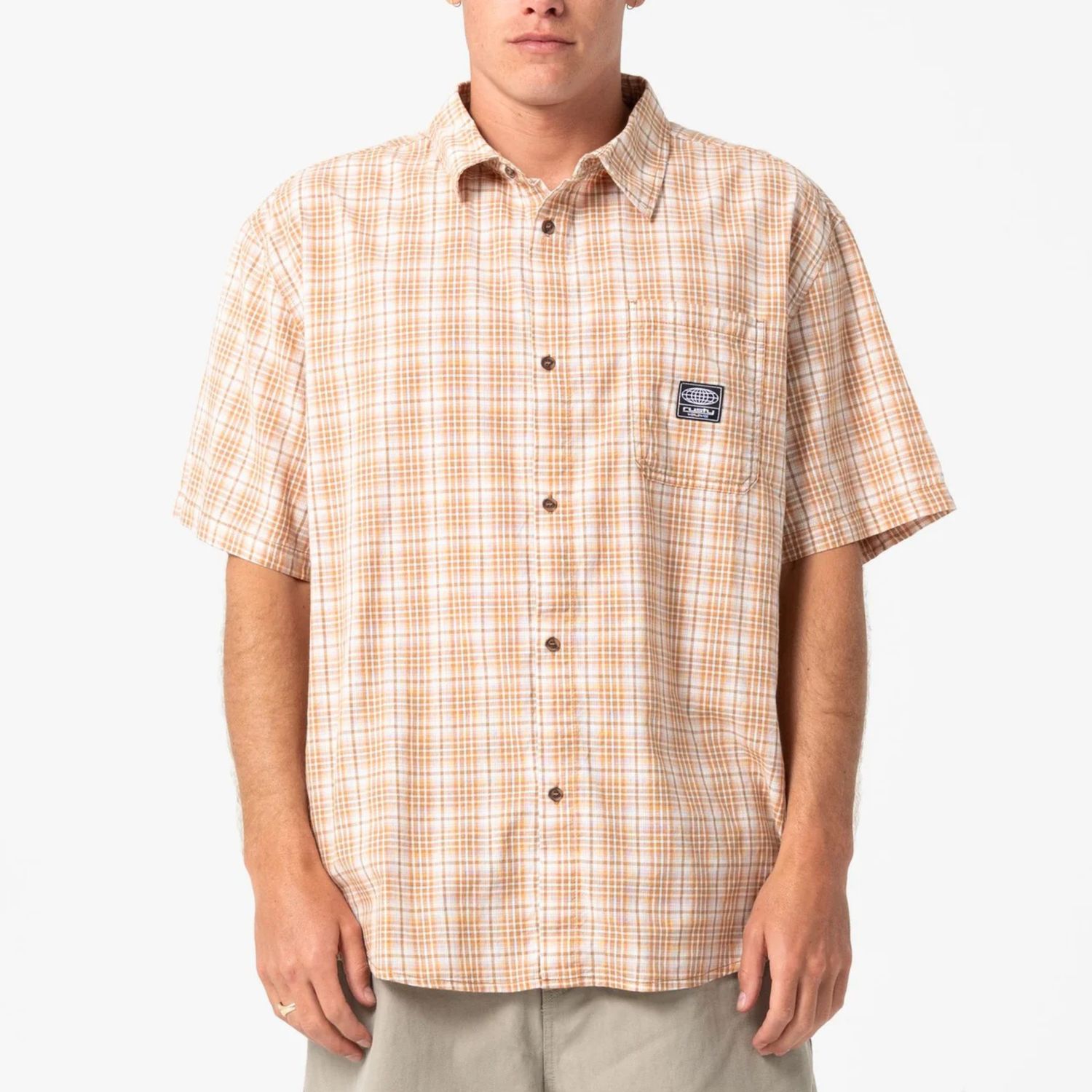 RUSTY MENS  WORLDWIDE CURVED HEM SHORT SLEEVE SHIRT - TOBACCO