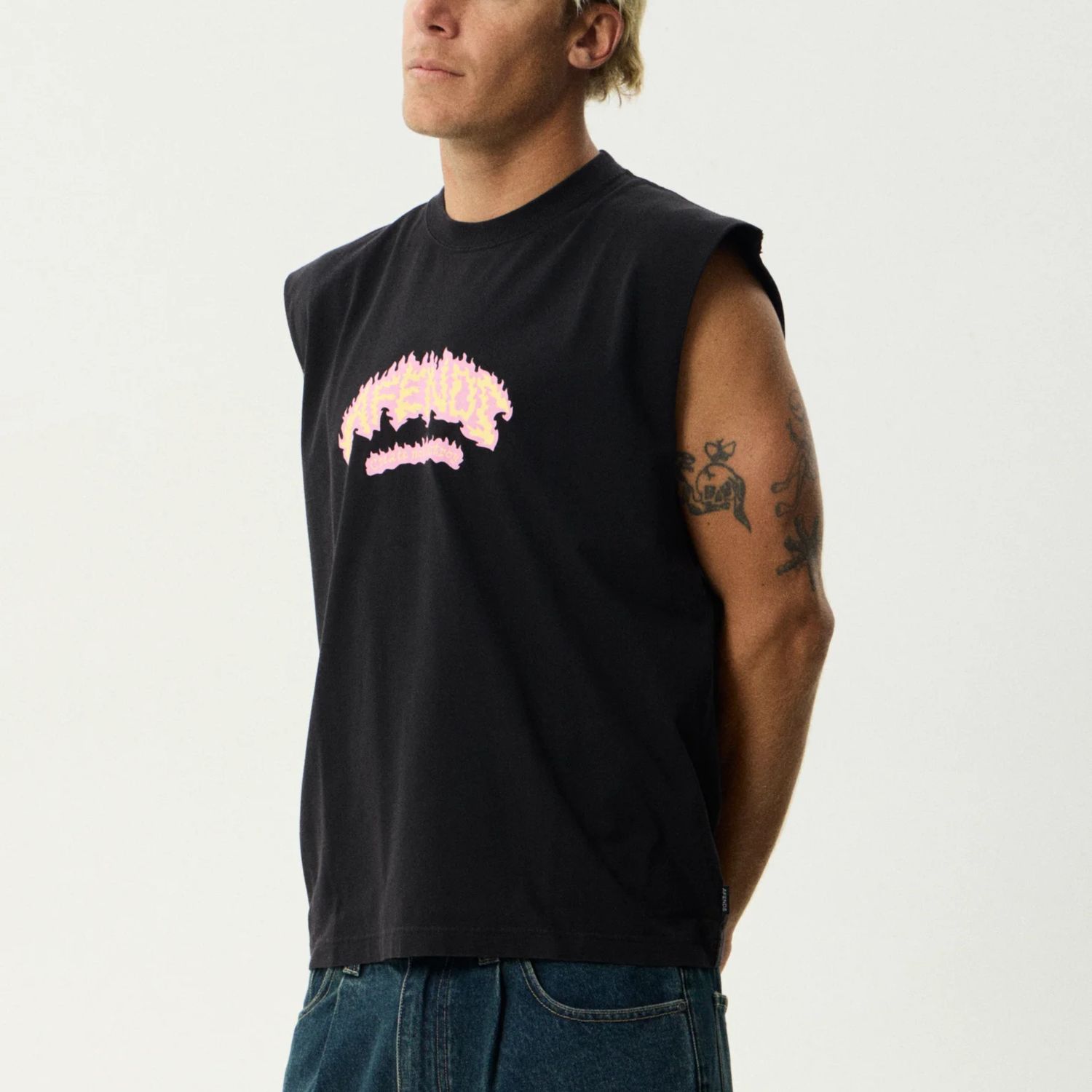 AFENDS MENS  FLAME ON MUSCLE - STONE BLACK