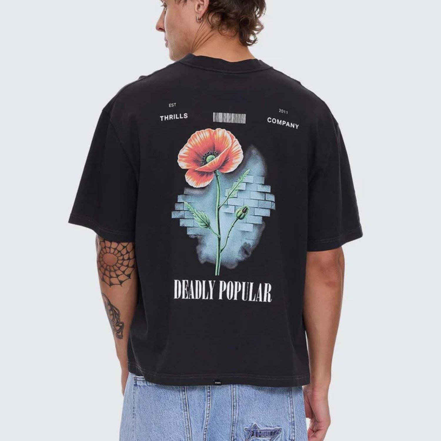 THRILLS MENS DEADLY POPULAR BOX FIT OVERSIZE CROPPED SS TEE - FADED BLACK