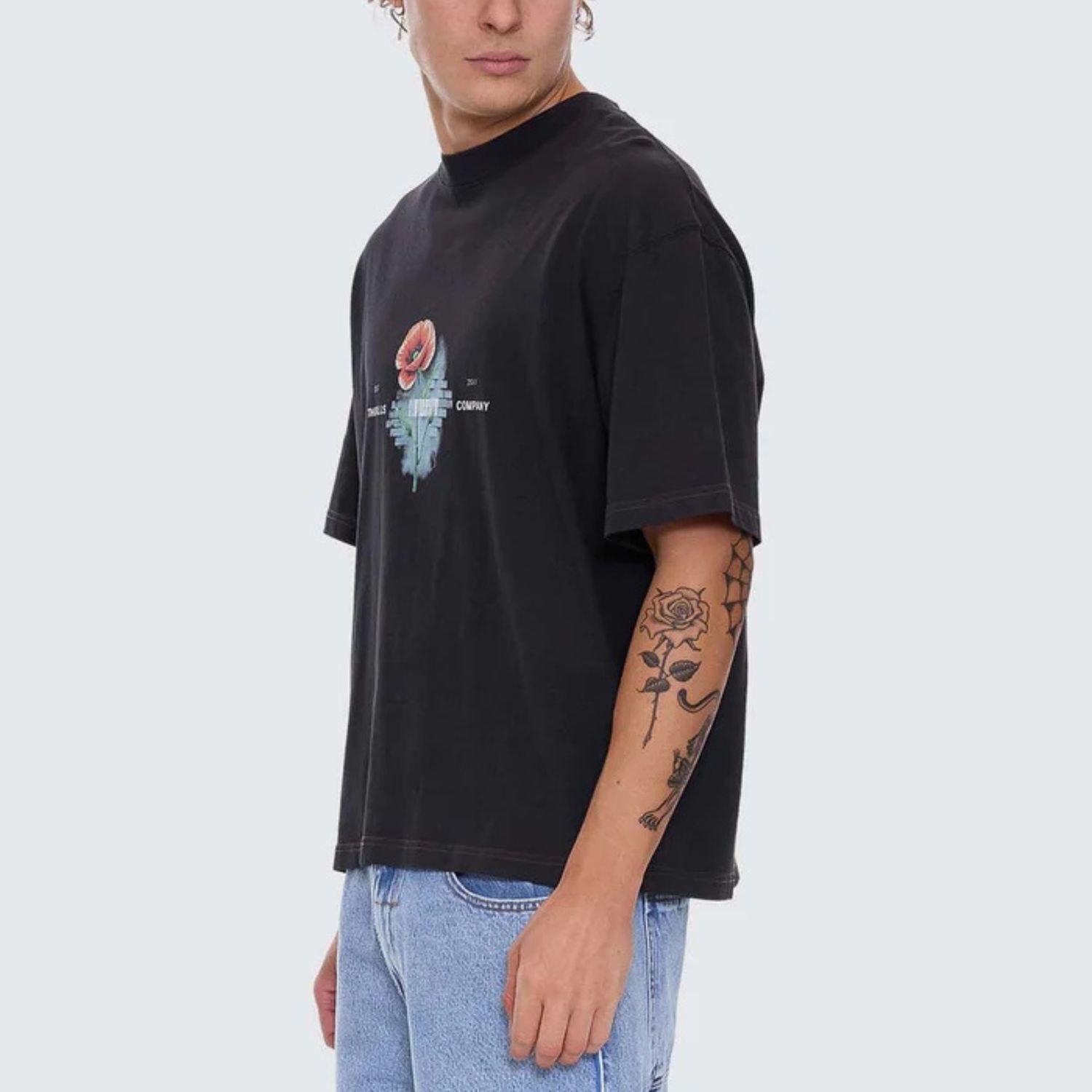 THRILLS MENS DEADLY POPULAR BOX FIT OVERSIZE CROPPED SS TEE - FADED BLACK