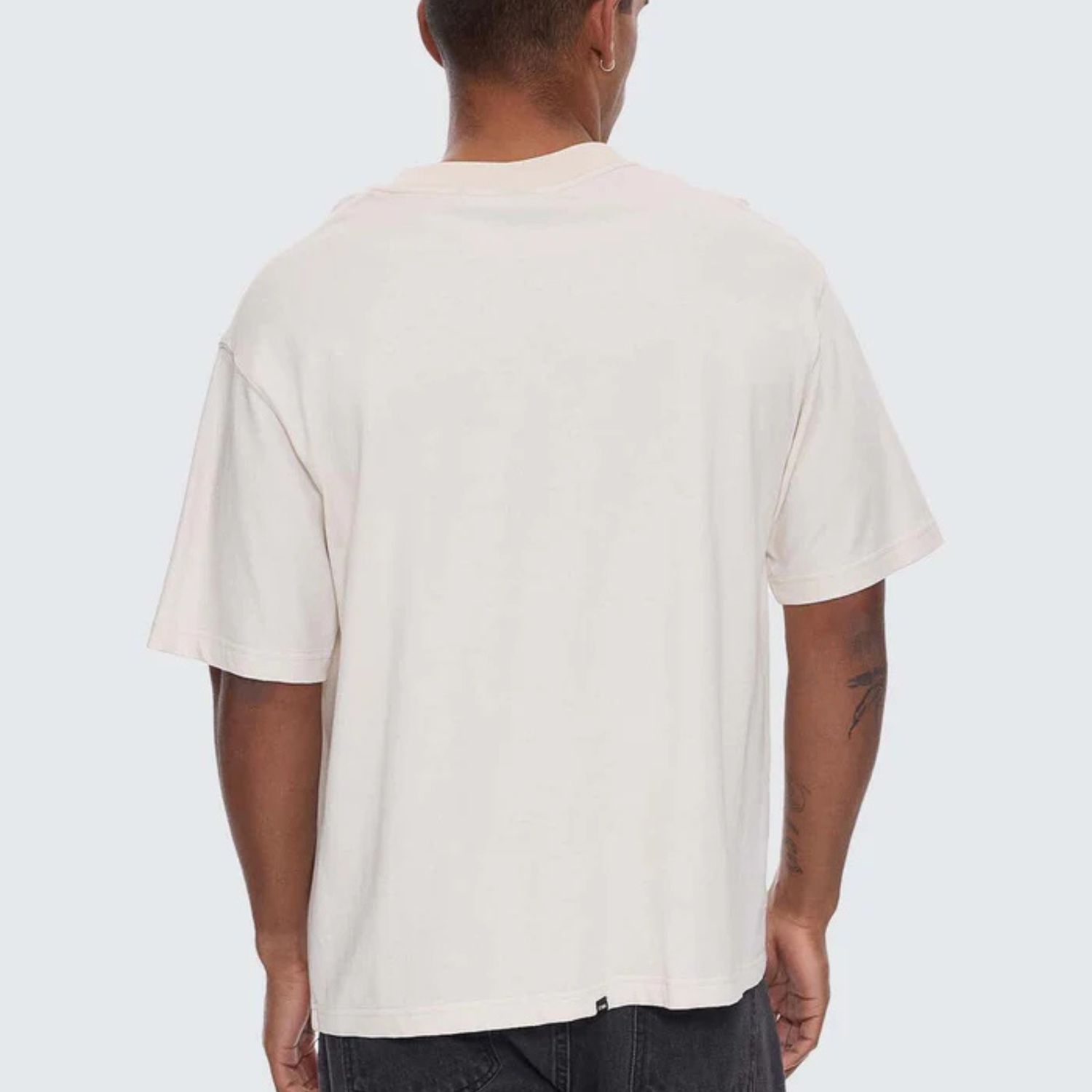 THRILLS MENS CALM STATE EMBRO BOX FIT OVERSIZE CROPPED SS TEE - UNBLEACHED