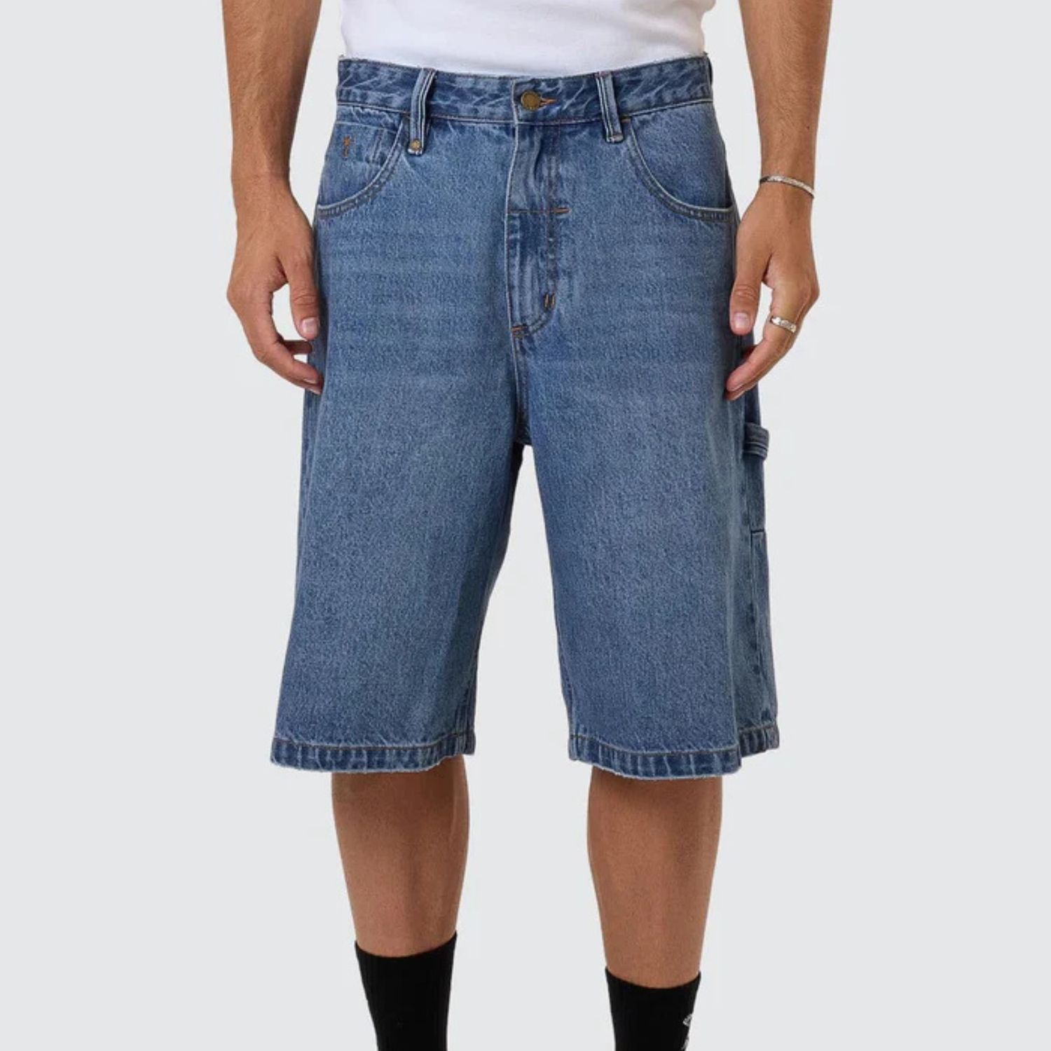 THRILLS MENS BIG SLACKER DENIM SHORT - STONED BLUES