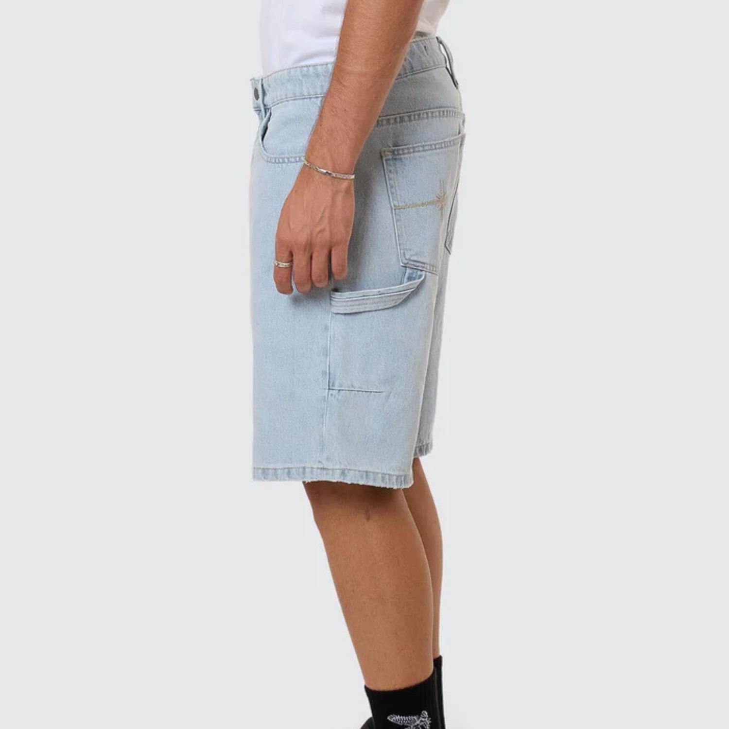 THRILLS MENS INFININITE DOPAMINE SLACKER DENIM SHORT - LIGHT ASH BLUE