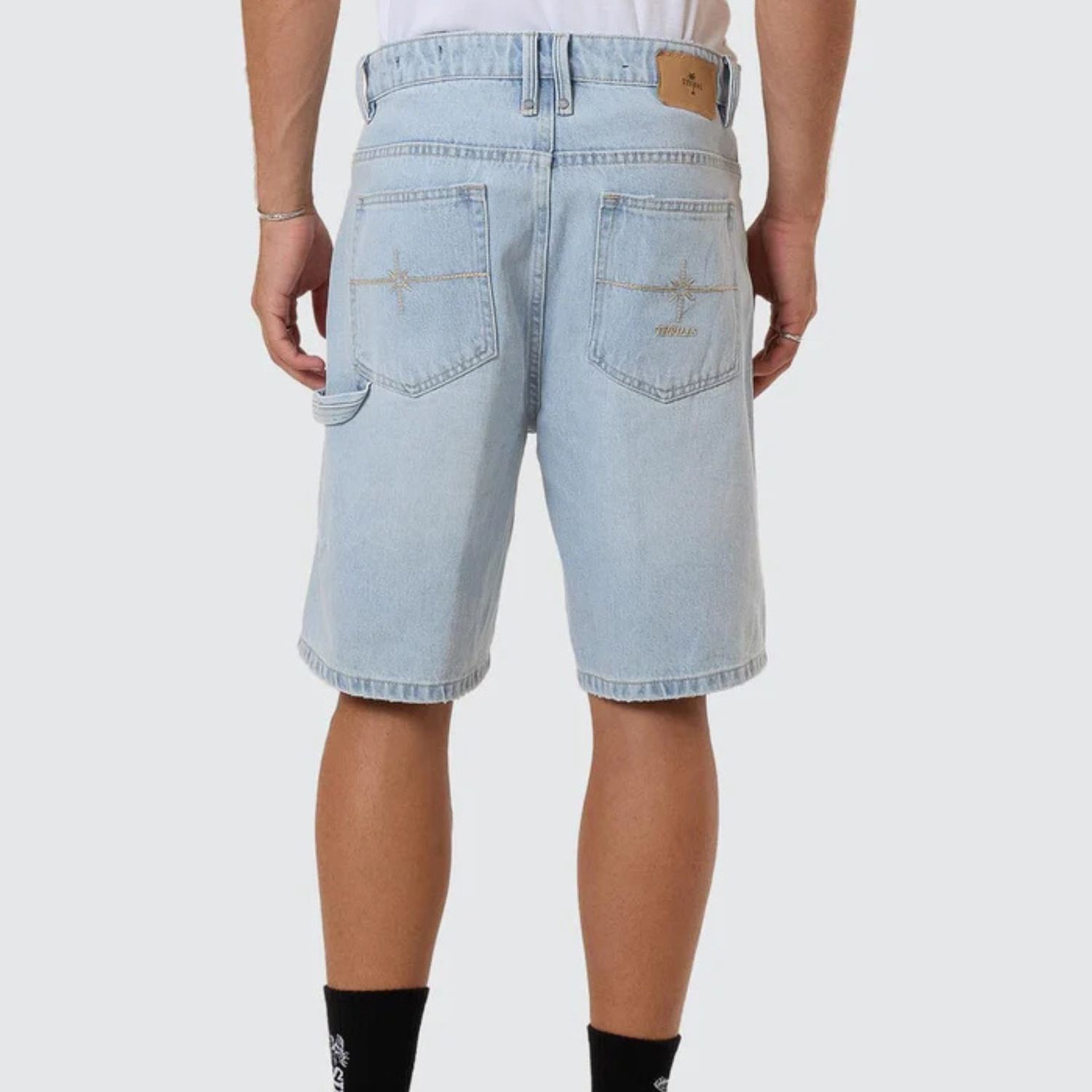 THRILLS MENS INFININITE DOPAMINE SLACKER DENIM SHORT - LIGHT ASH BLUE