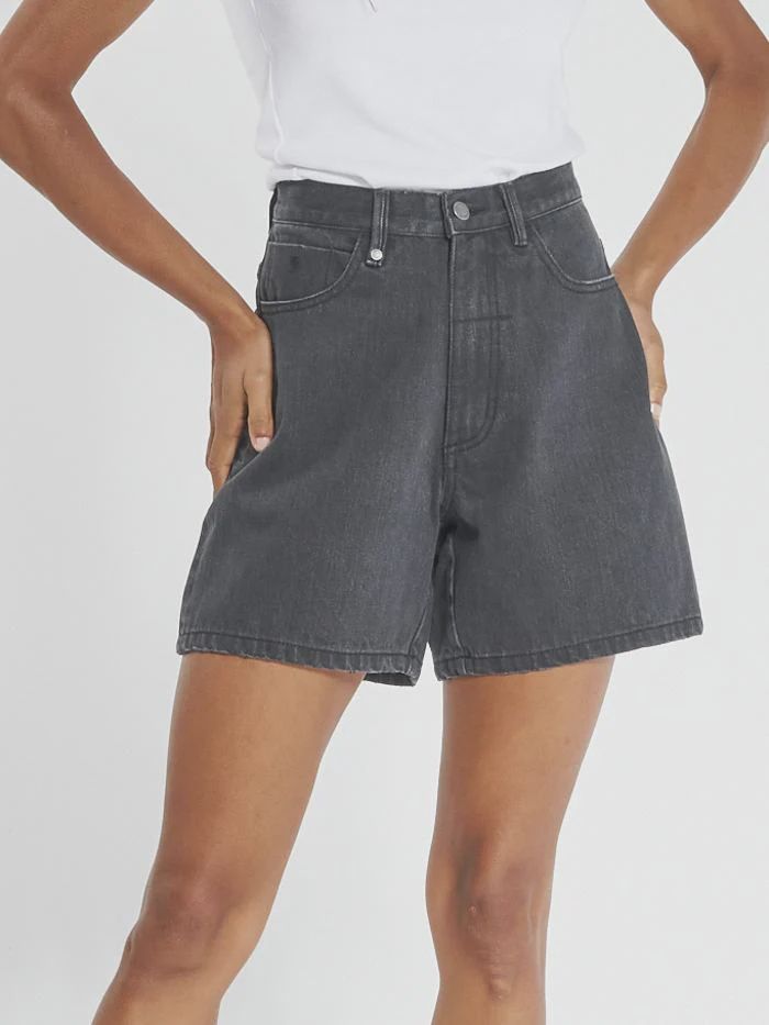 THRILLS LADIES KOKO SHORT - BLACK RINSE